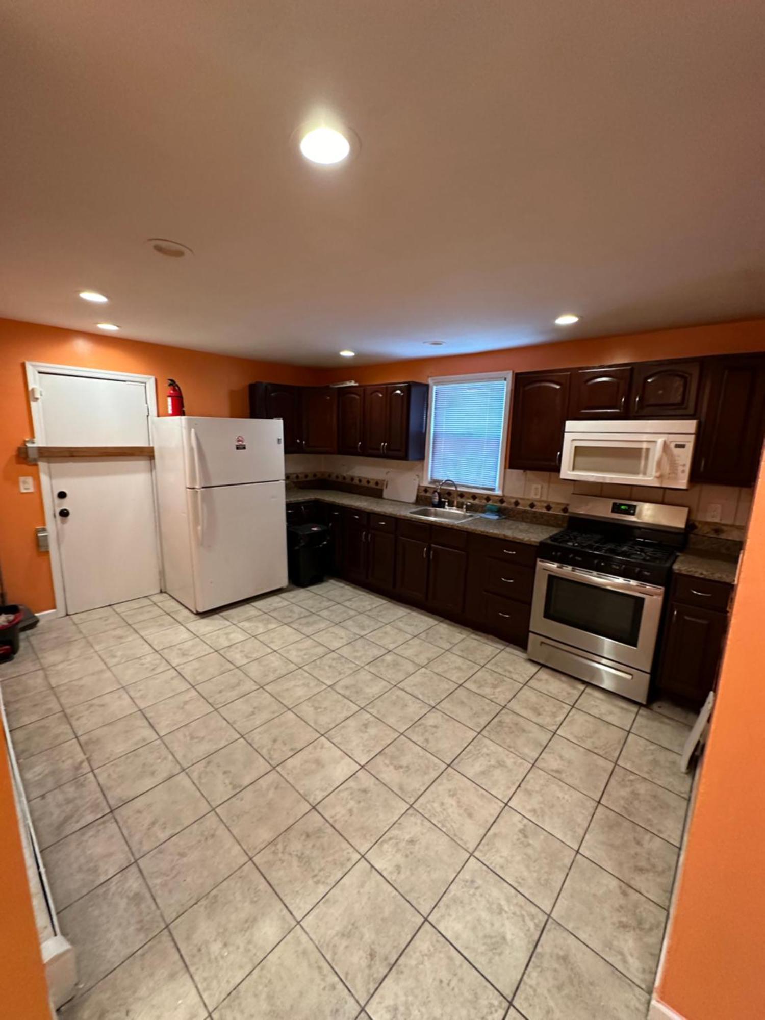 Fidelia Halos Room Queen Bed, Minutes From Newark Liberty International Airport And Newark Penn Station Exteriör bild